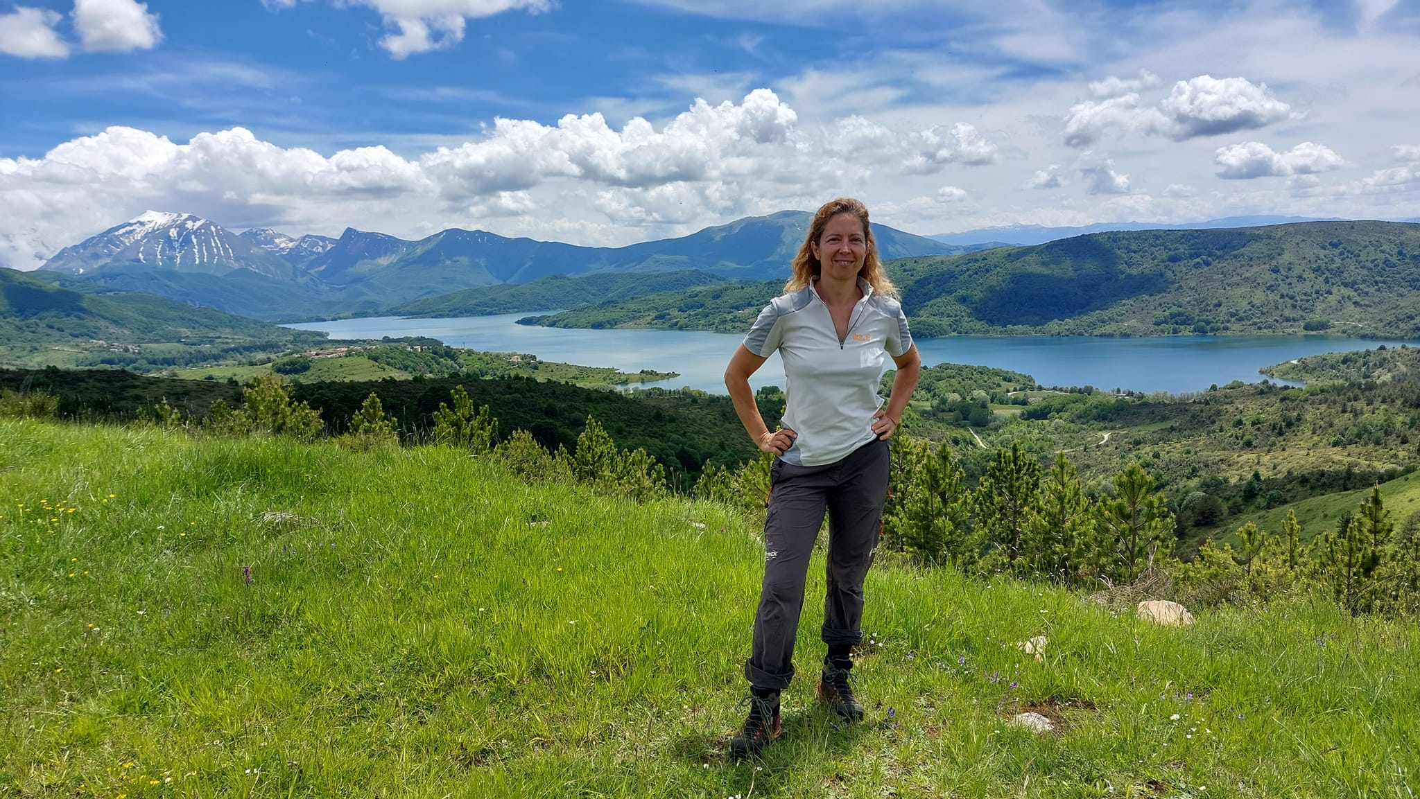 La psicologa trekker Alessia Cella: camminare aiuta a volersi bene